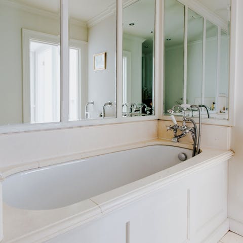 Run yourself a relaxing bath after a day of sightseeing