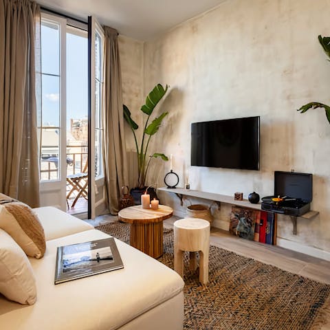 End the evening sprawled out on the sofa, watching Netflix or listening to a record