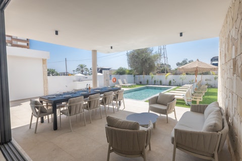 Dine alfresco, then cool off steps away in the pool