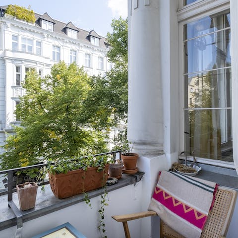 Enjoy your breakfast on the balcony