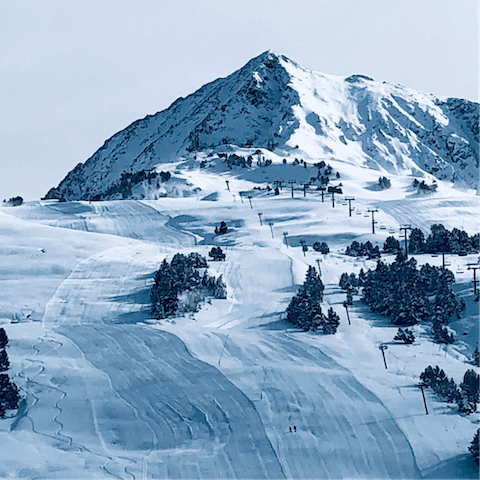 Enjoy world-class skiing in the nearby Baqueira-Beret ski resort