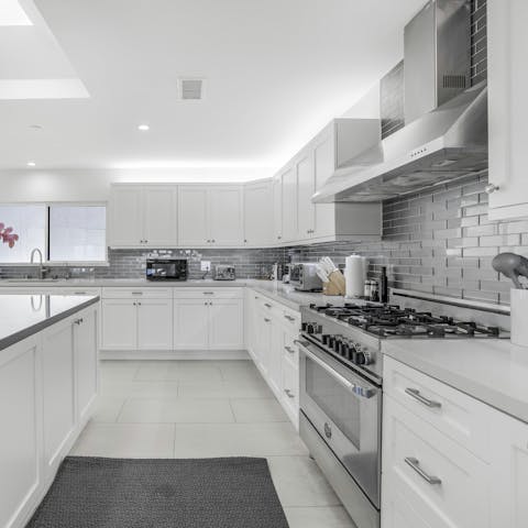 Cook like a pro in the well-appointed kitchen