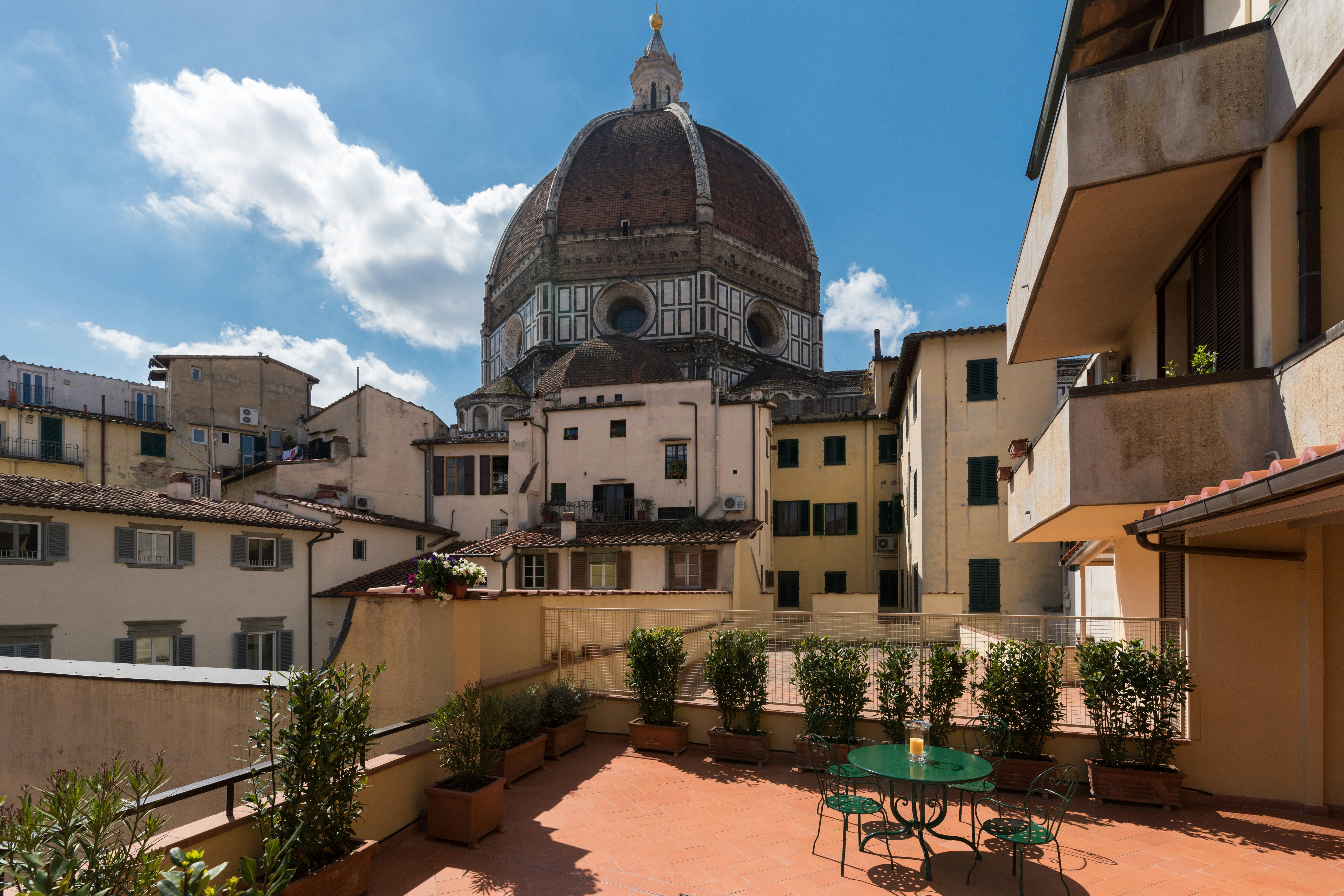 A Florence Embrace
