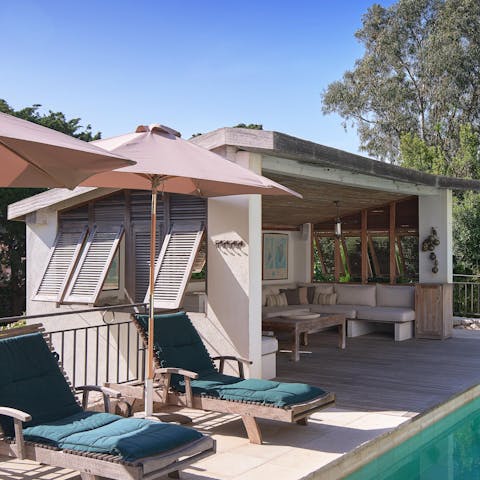 Hang out in the shady pool house