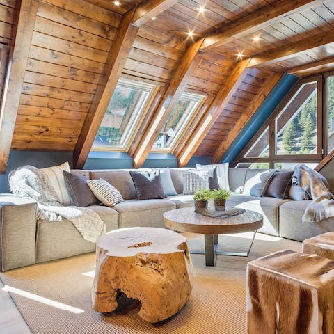 Get the gang together in your large living cum dining area