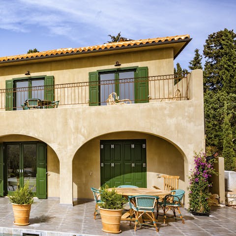 Enjoy an al fresco meal on the patio