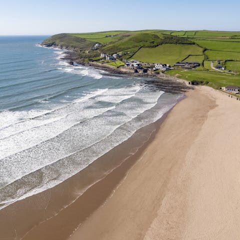 Wander down to Croyde Beach, a twenty-five-minute walk away, and dip your toes in the sea