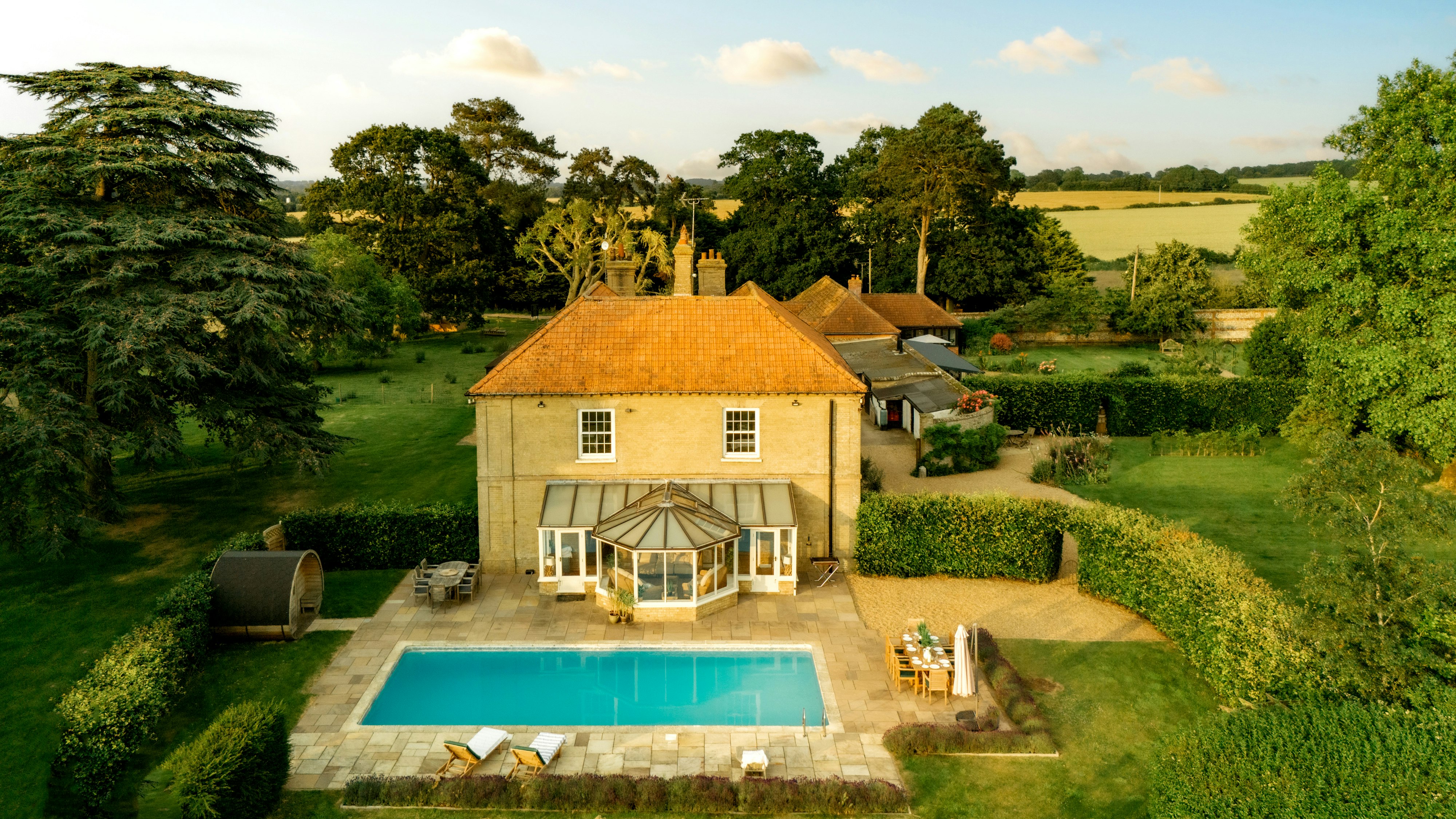 Peacocks & Petticoats