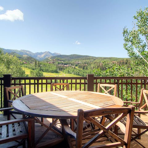 Dine alfresco on the balcony