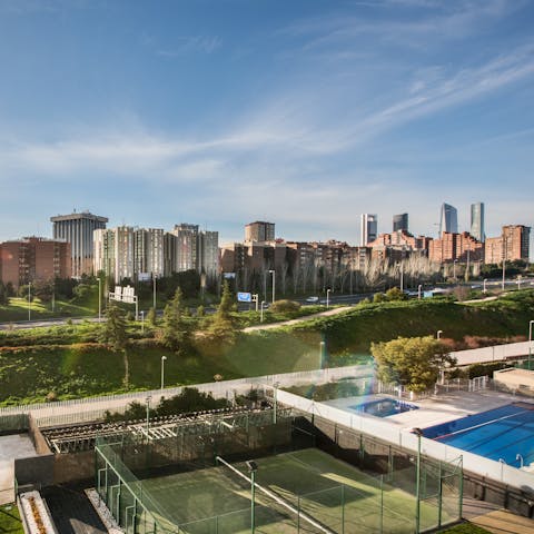 Enjoy inspiring views over the city from this home in the Sanchinarro neighbourhood