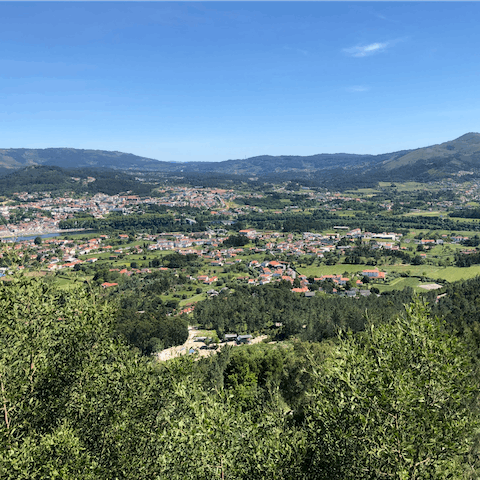 Take a day trip to the old town of Ponte de Lima, just fifteen minutes away by car