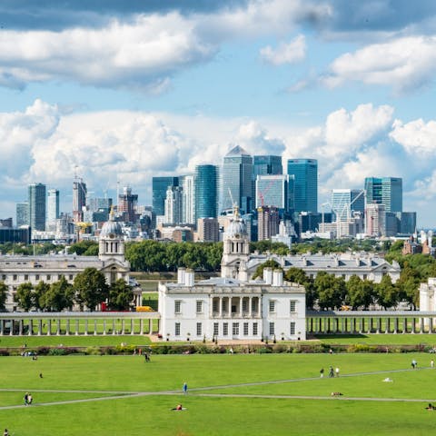 Enjoy the views of Canary Wharf from Greenwich Park