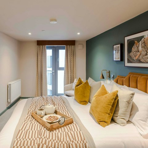Snuggle up in the bedroom after a busy day in Bristol