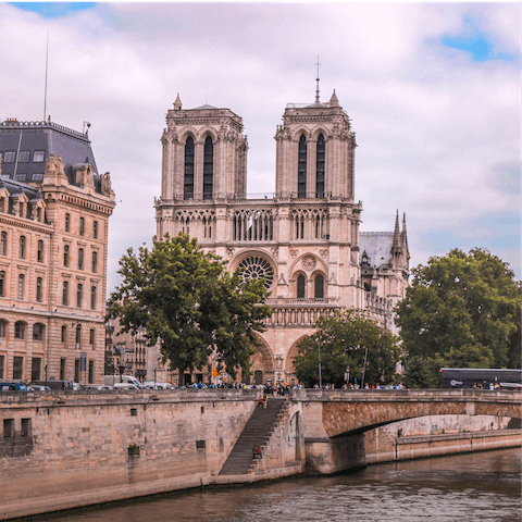Stroll just fifteen minutes to the iconic Cathédrale Notre-Dame
