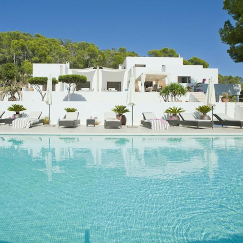 Start your days with a dip in the sun-soaked private pool