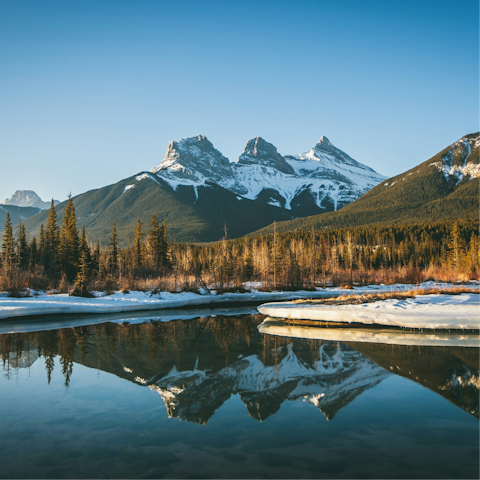 Explore Canmore and its Three Sisters Peaks