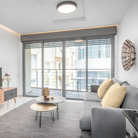 Relax with drinks at home or head to a local restaurant