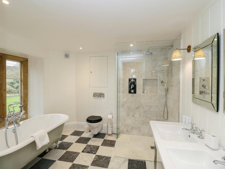 Bathroom photo