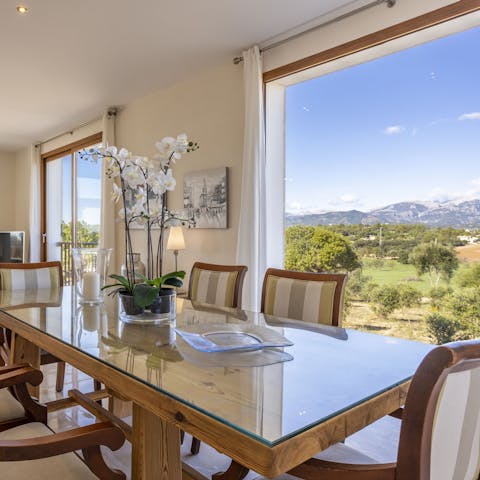Rustle up a meal using locally-grown produce and dine with the mountains as your backdrop