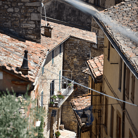 Discover the Tuscan village of Sarteano – an eight-minute drive away from the villa