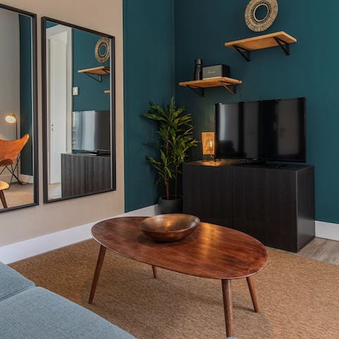 Put your feet up in front of the TV at the end of a day busy day, or relax with some music on the supplied speaker