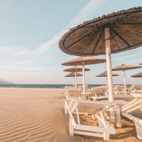 Discover Crete with you base just 250 metres away from Maherida Beach