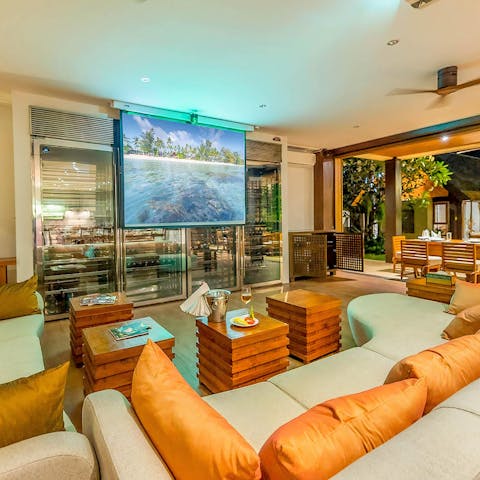 Enjoy home entertainment at its best with Sonos speakers and home cinema
