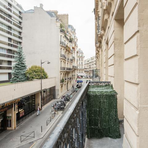 Stand outside on the cosy balcony to sip your morning coffee