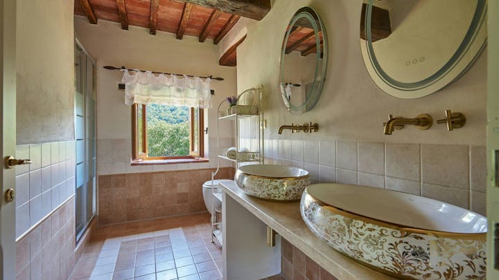Bathroom photo