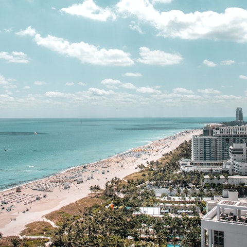 Grab a towel and sprawl out in the sun – Mid Beach is just one block away