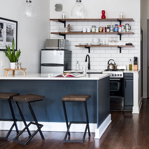 Enjoy a quick breakfast at the kitchen island before heading out into the city