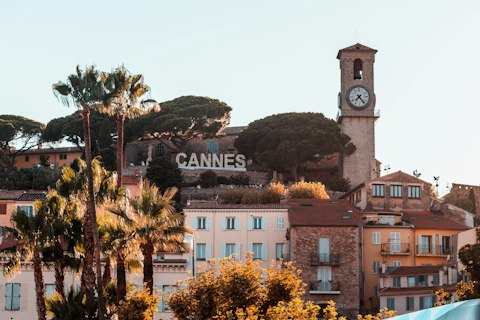 Discover Le Suquet, Cannes' hilltop old town, with sea views and Provençal charm