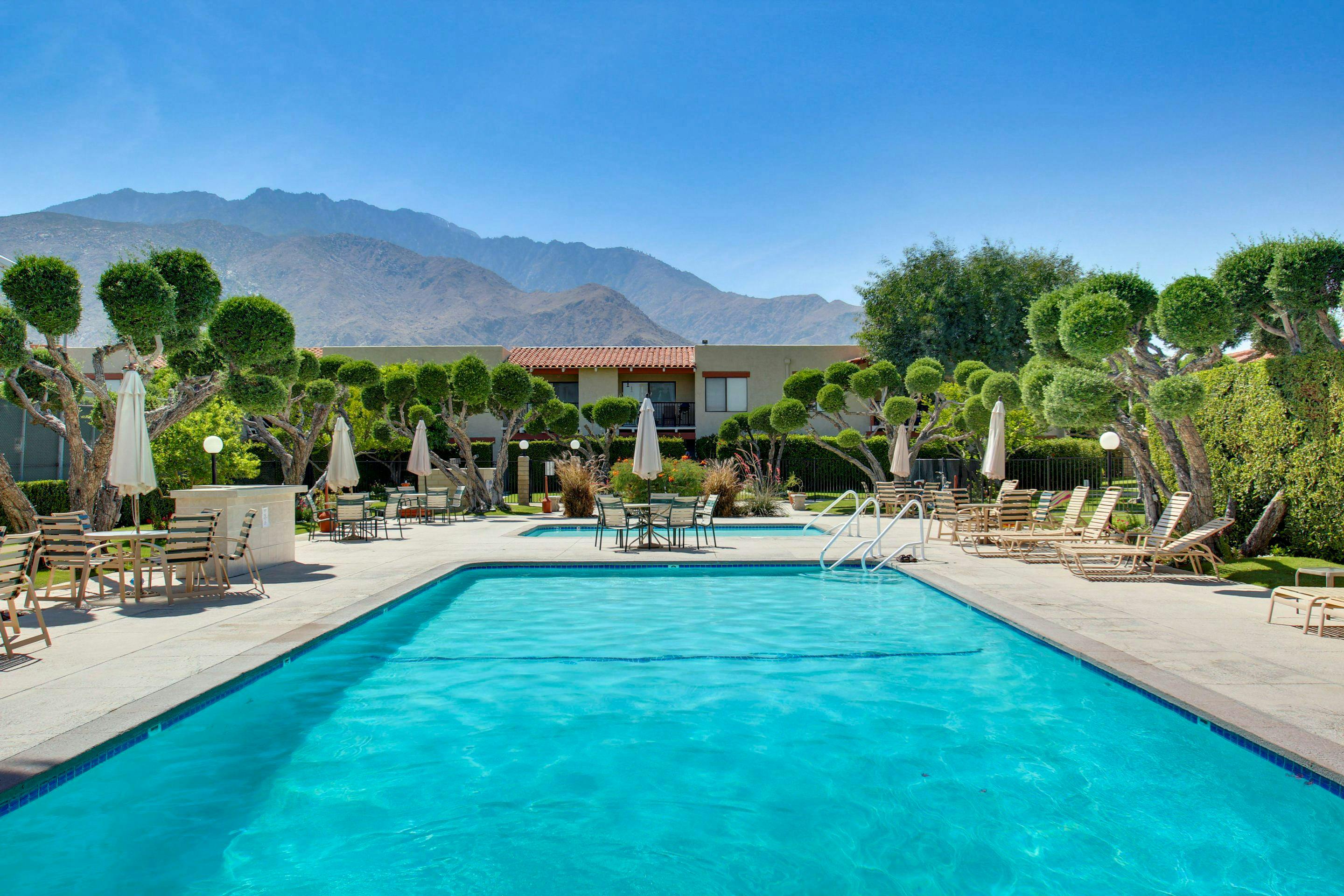 Sunshine Mountain View