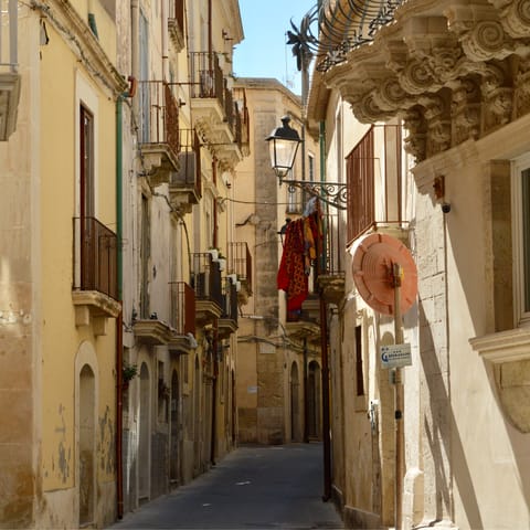 Explore the heart of Catania, right on your doorstep