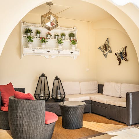 Gather for drinks and good conversation on the outdoor seating
