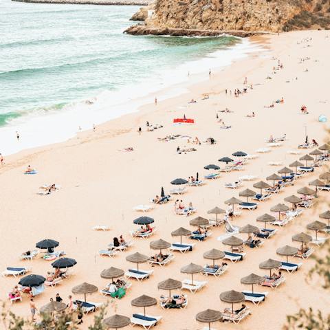Walk down to the pristine Vale do Lobo beach and sunbathe by the clear turquoise waters