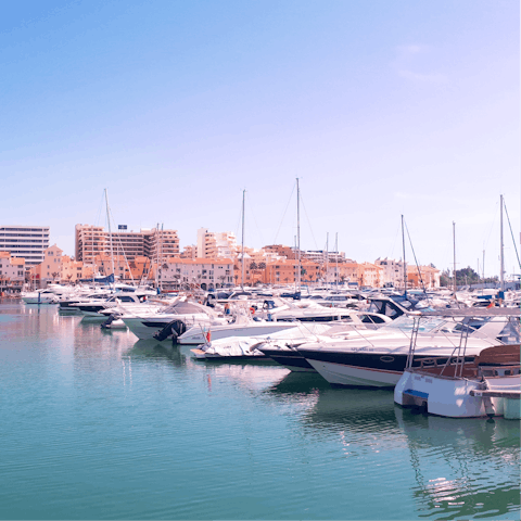 Stay in beautiful Vilamoura, just an eighteen-minute walk from the marina