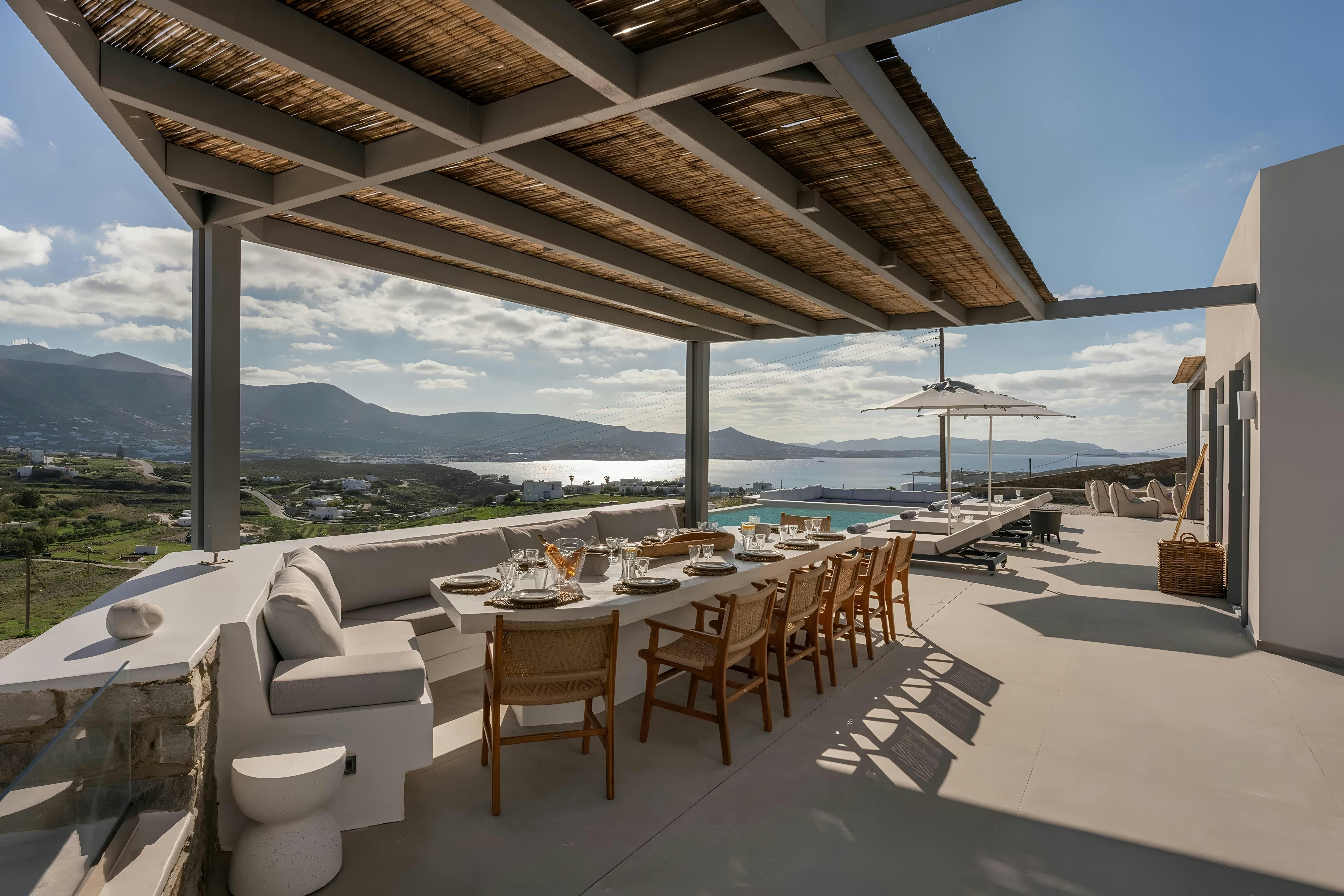 Paros Glory