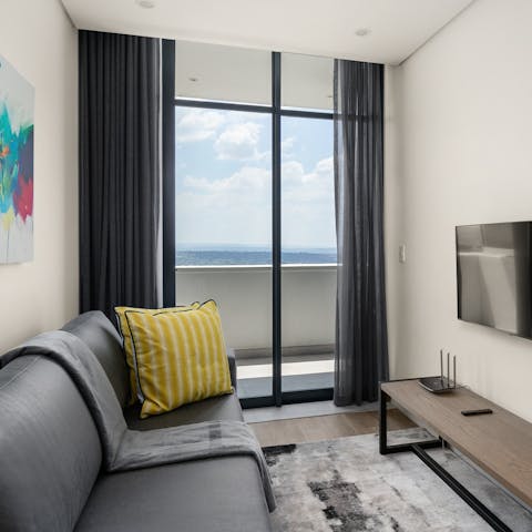 Kick back and enjoy an evening of movies and wine in the comfy living room