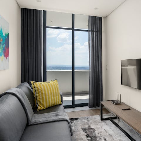 Kick back and enjoy an evening of movies and wine in the comfy living room