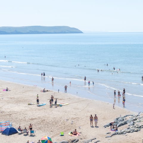 Stroll to Whitby beach for a dip in the sea and some sunshine