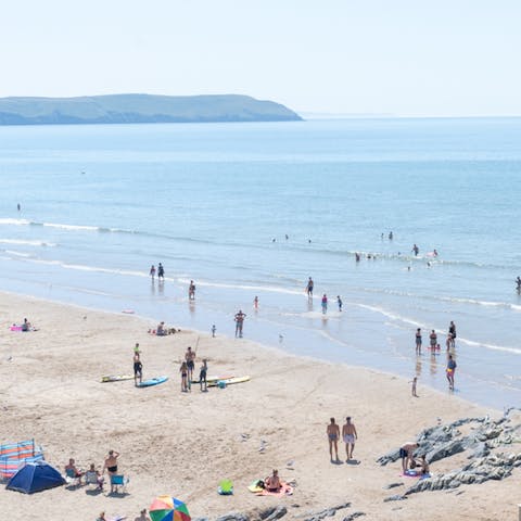 Stroll to Whitby beach for a dip in the sea and some sunshine