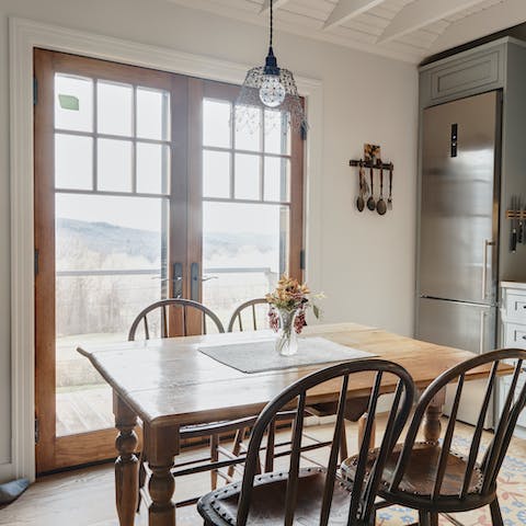 Savour the comfort of home cooking and candlelit meals