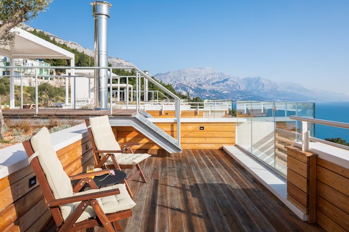 White Walls & Blue Skies