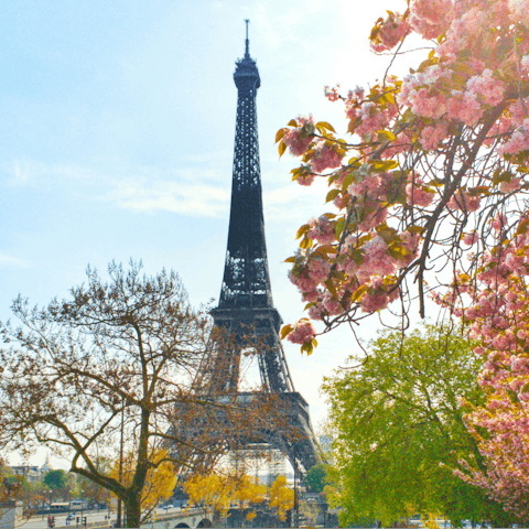 Enjoy a leisurely stroll to the Eiffel Tower