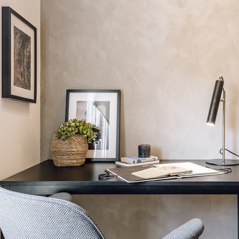 Keep on top of emails from one of two dedicated desk spaces