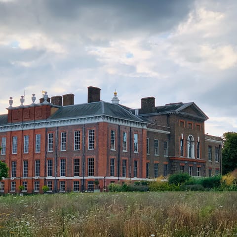 Wander over to Kensington Palace and Hyde Park, about a ten-minute walk away