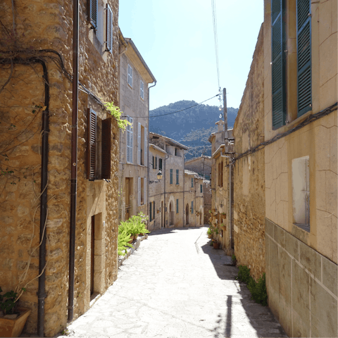 Explore the charming rural town of Costitx