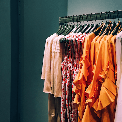 Make the most of your location on Via Fillungo, Lucca's main shopping street