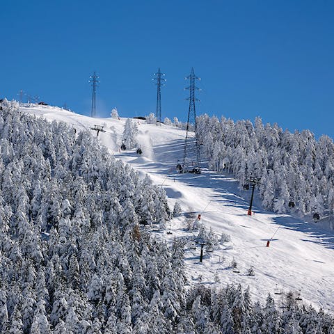 Embrace your mountain adventure from the Baqueira Beret ski resort